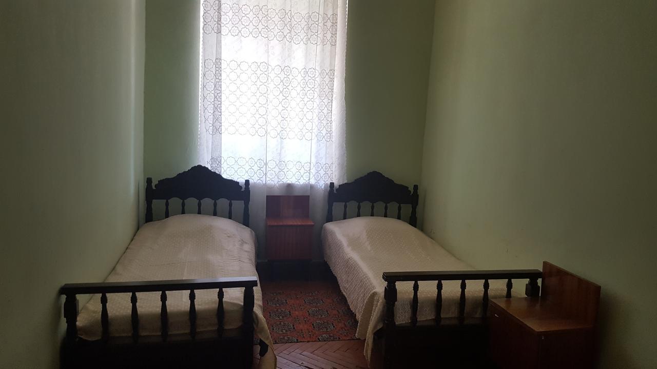 Firuza Hostel Borjomi Exterior foto